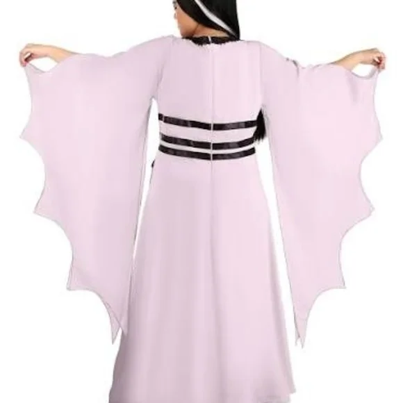 Elegant Lavender Gothic Dress - Picture 3 of 10